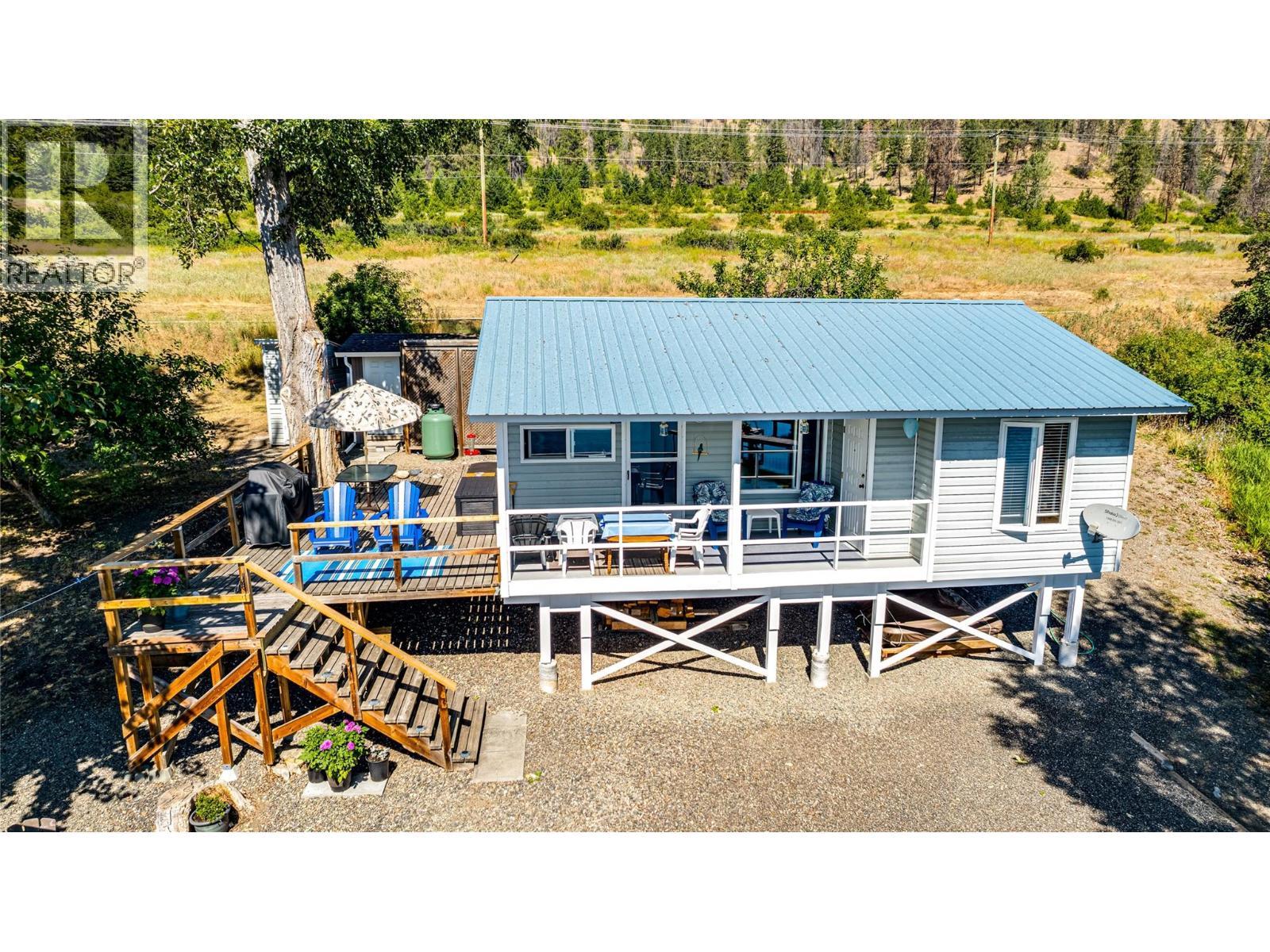2 bed 1 bath bungalow - 1 Imtil Road, Vernon, BC - Outdoor With Deck Patio Veranda