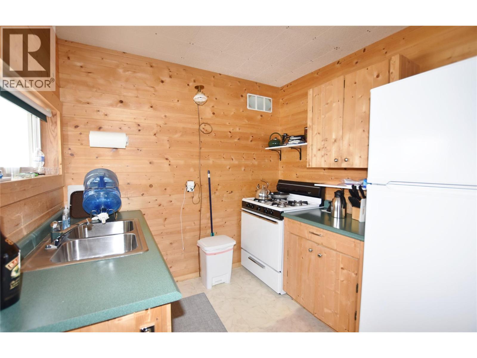 1 Imtil Road, Vernon, BC - Indoor Photo Showing Kitchen With Double Sink