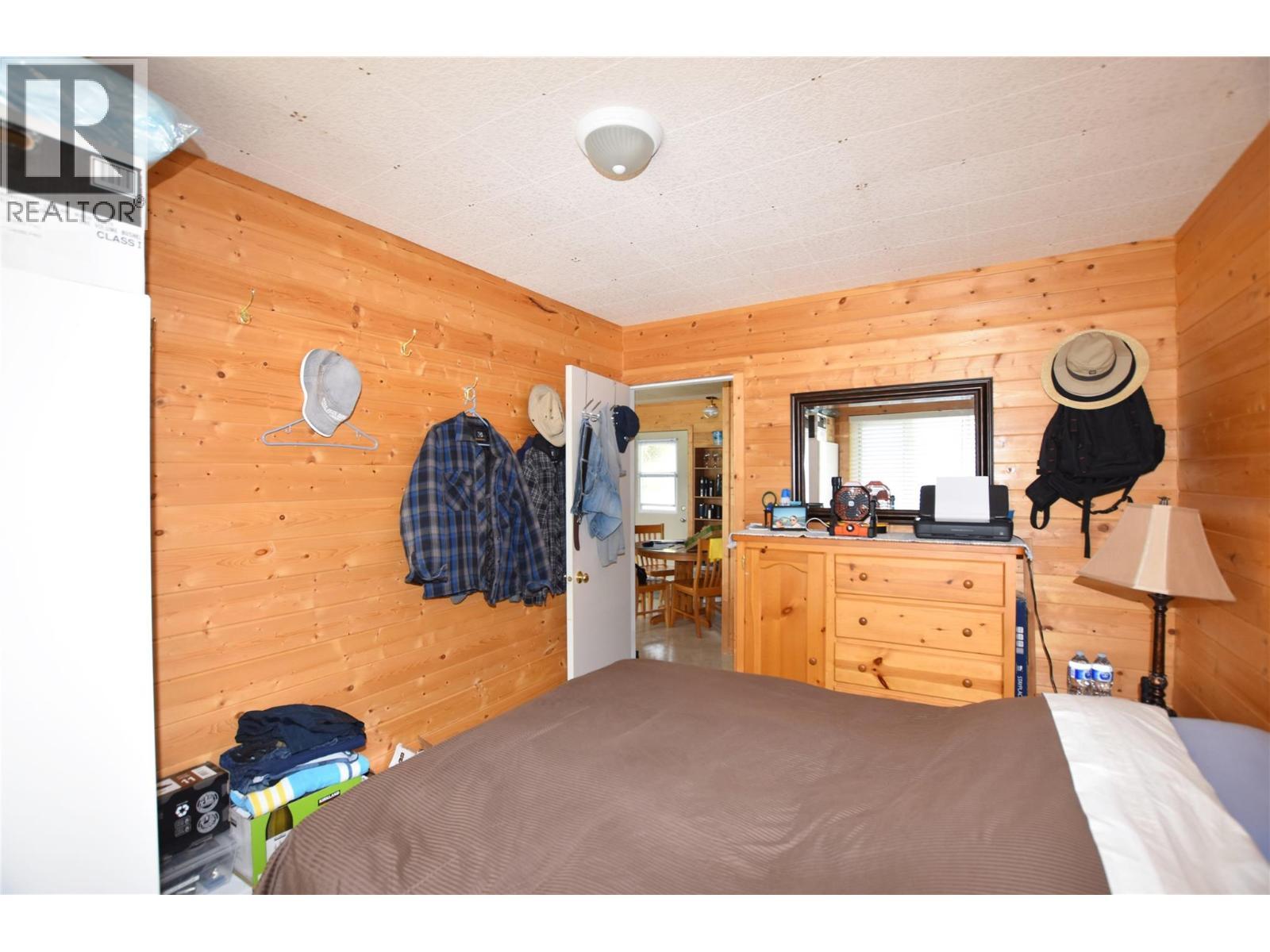 1 Imtil Road, Vernon, BC - Indoor
