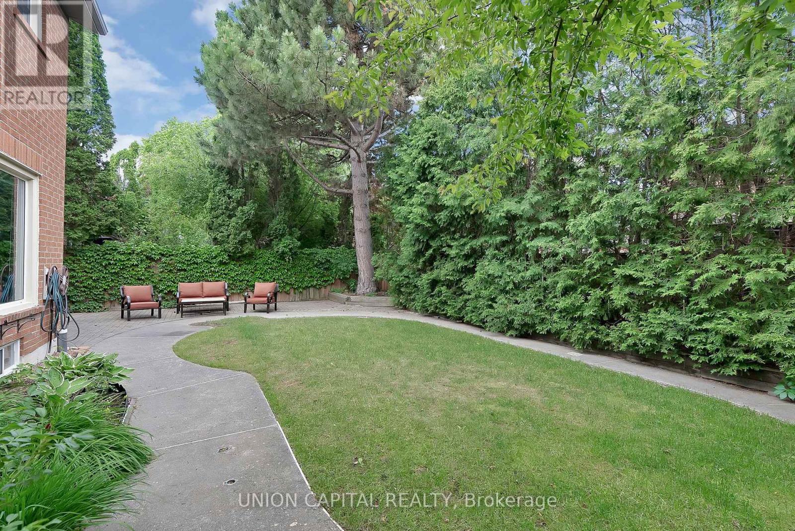 35 Mccarty Crescent, Markham, ON