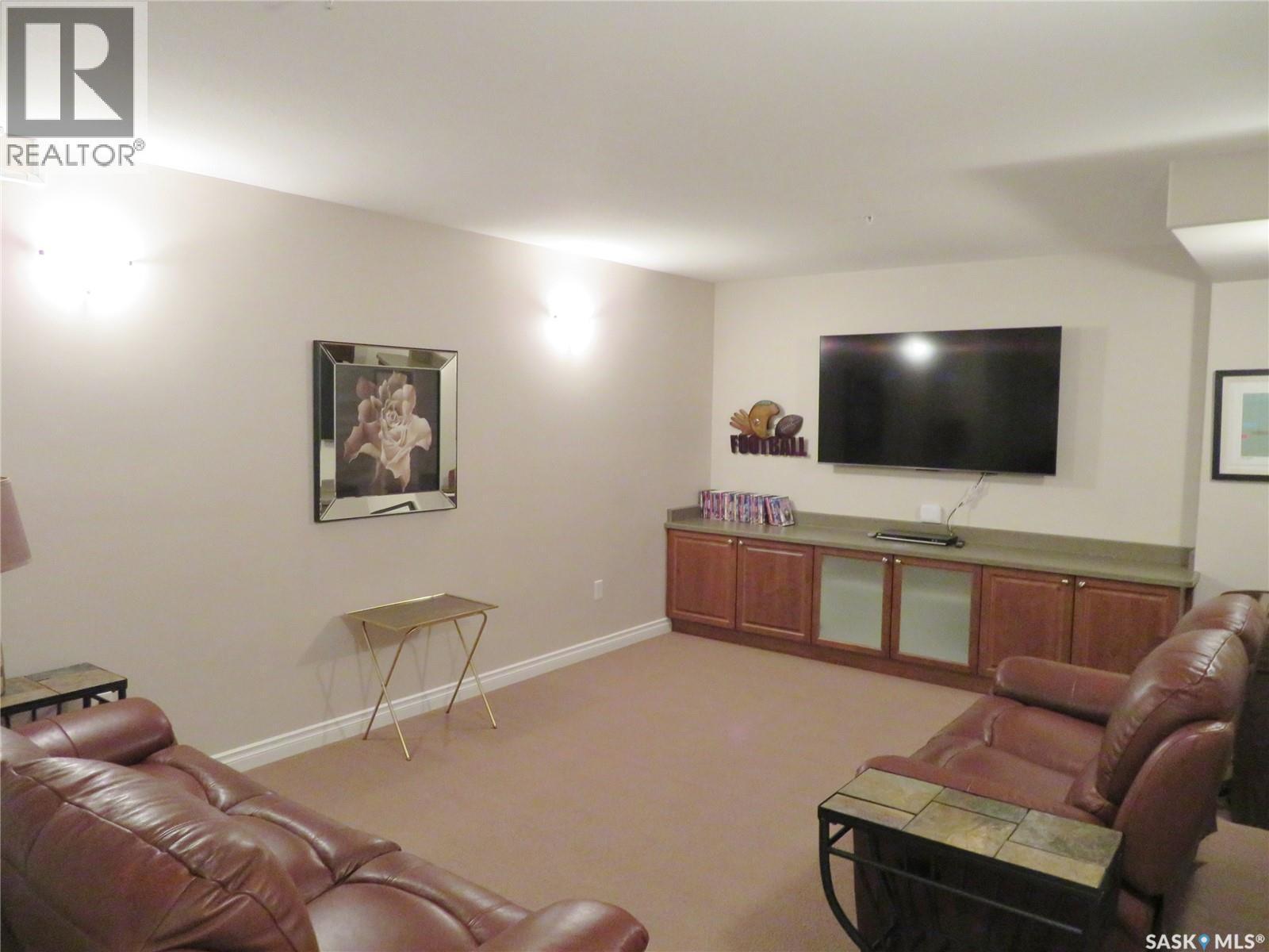 214 100 1St Avenue N, Warman, SK
