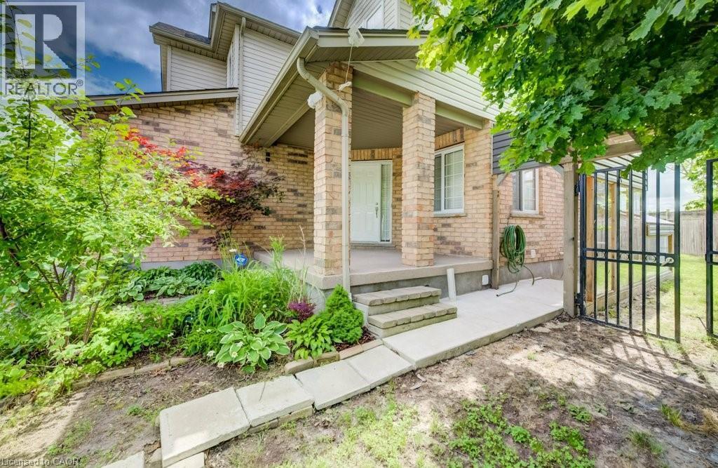 123 Forest Edge Trail, Kitchener, ON - Outdoor
