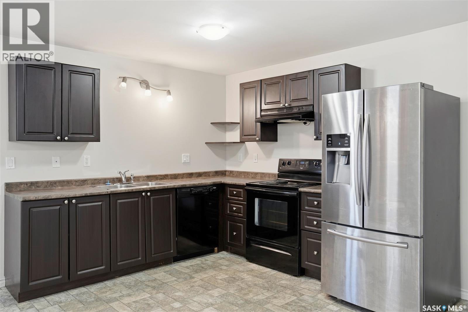 435 Coad Manor, Saskatoon, SK