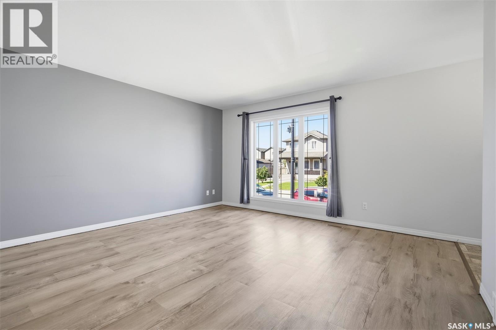 435 Coad Manor, Saskatoon, SK
