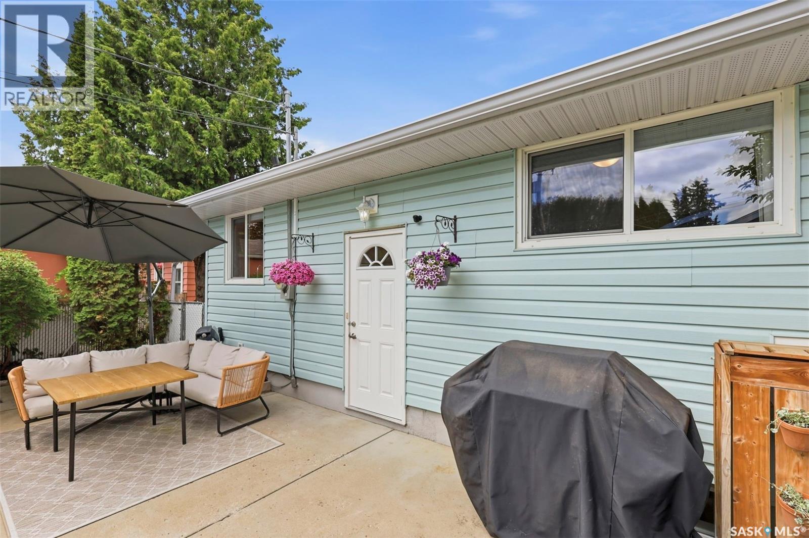 2221 Munroe Avenue S, Saskatoon, SK