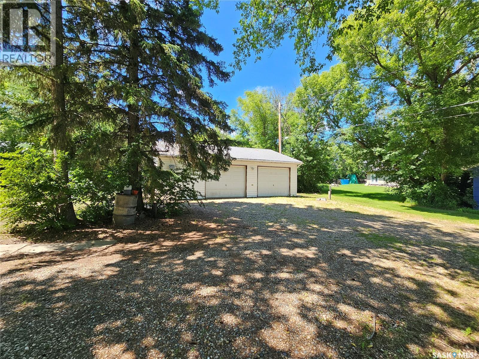 107 2Nd Avenue S, Maymont, SK