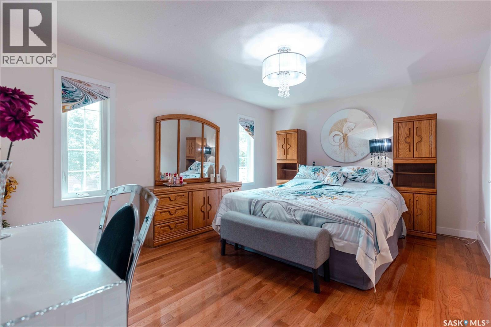 206 Braemar Bay, Saskatoon, SK