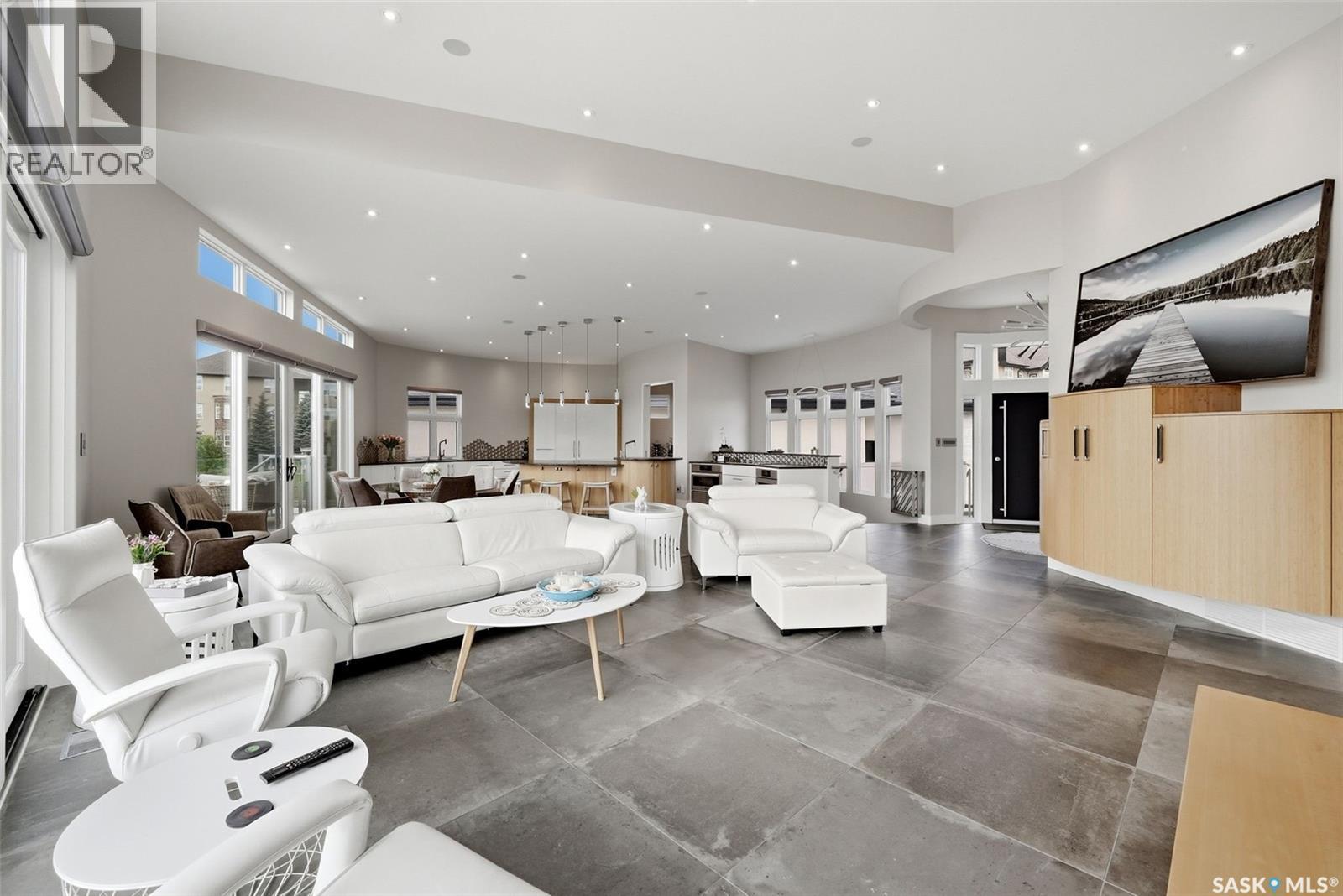 2168 Riverbend Cove, Regina, SK