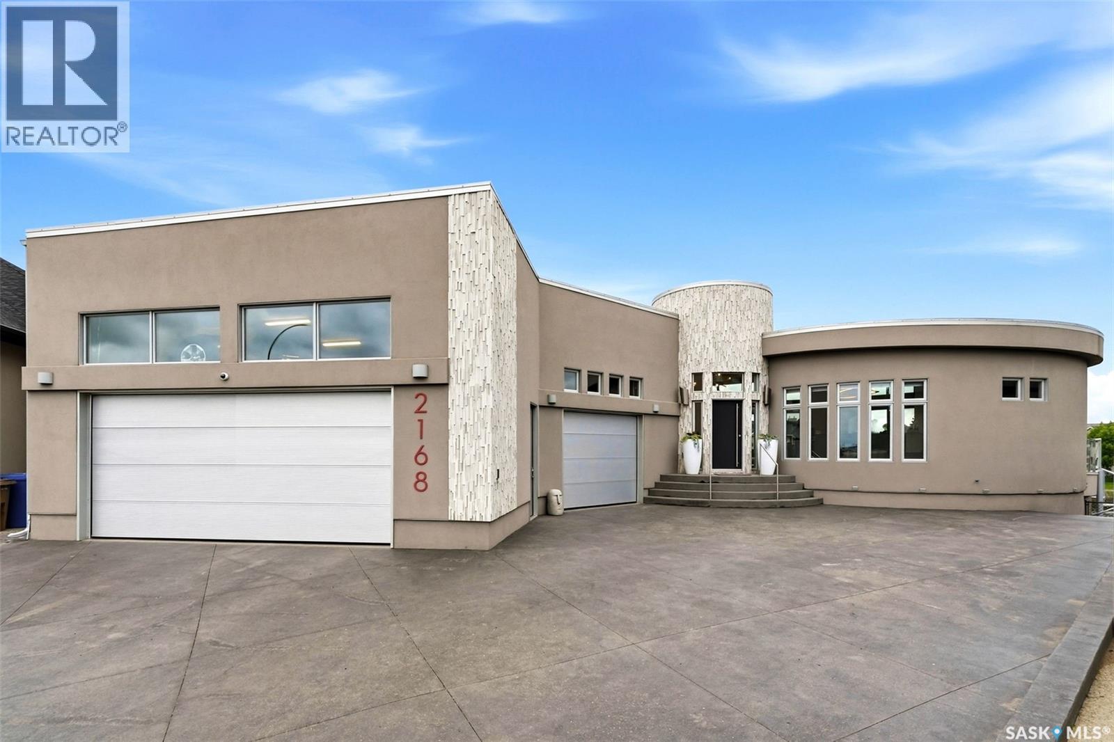 2168 Riverbend Cove, Regina, SK