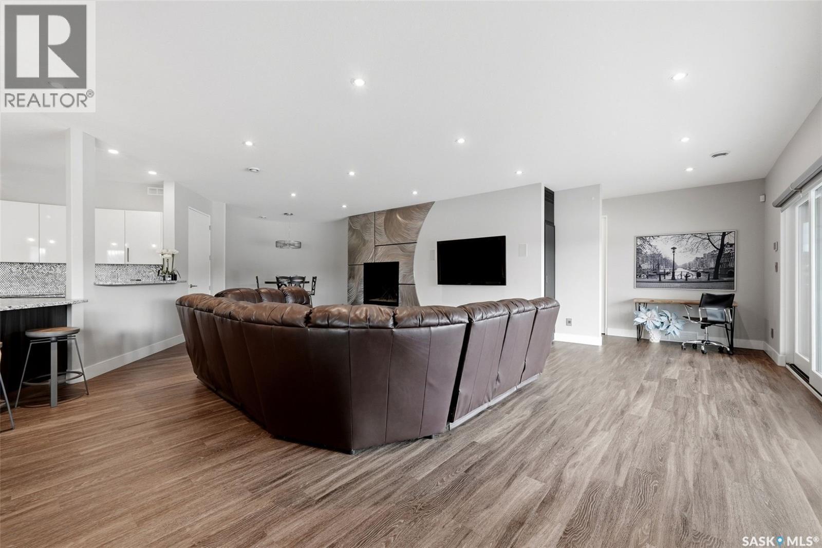 2168 Riverbend Cove, Regina, SK
