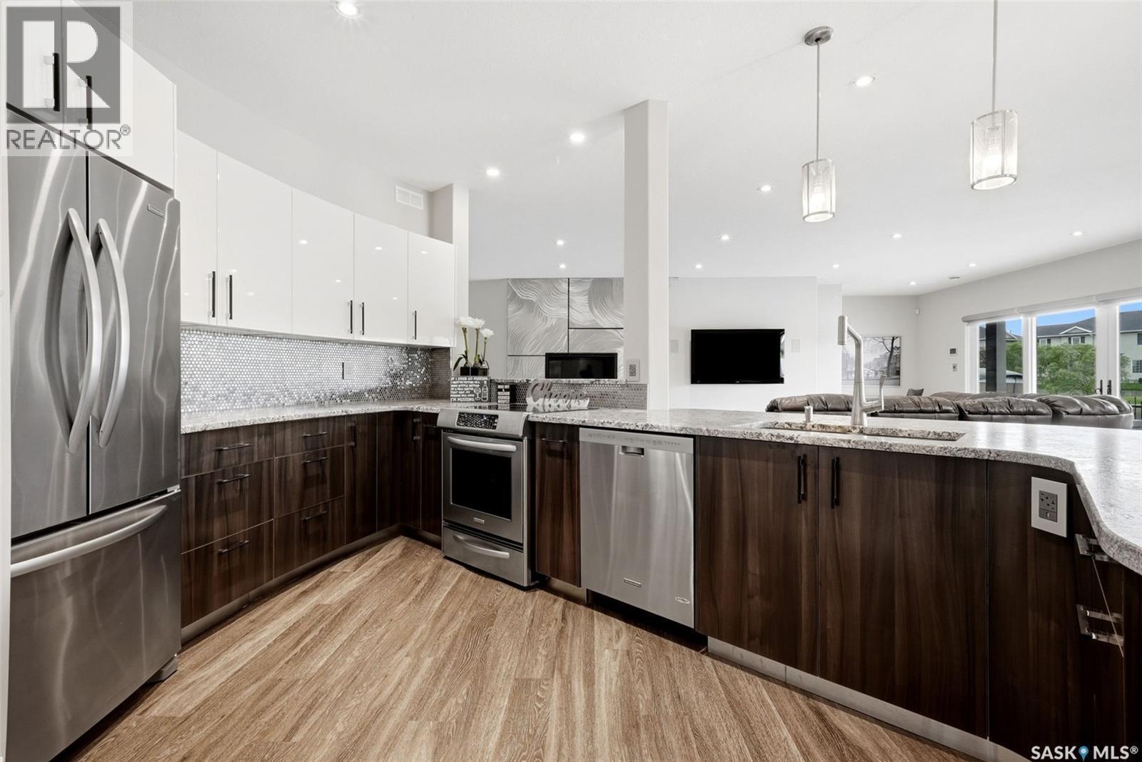 2168 Riverbend Cove, Regina, SK