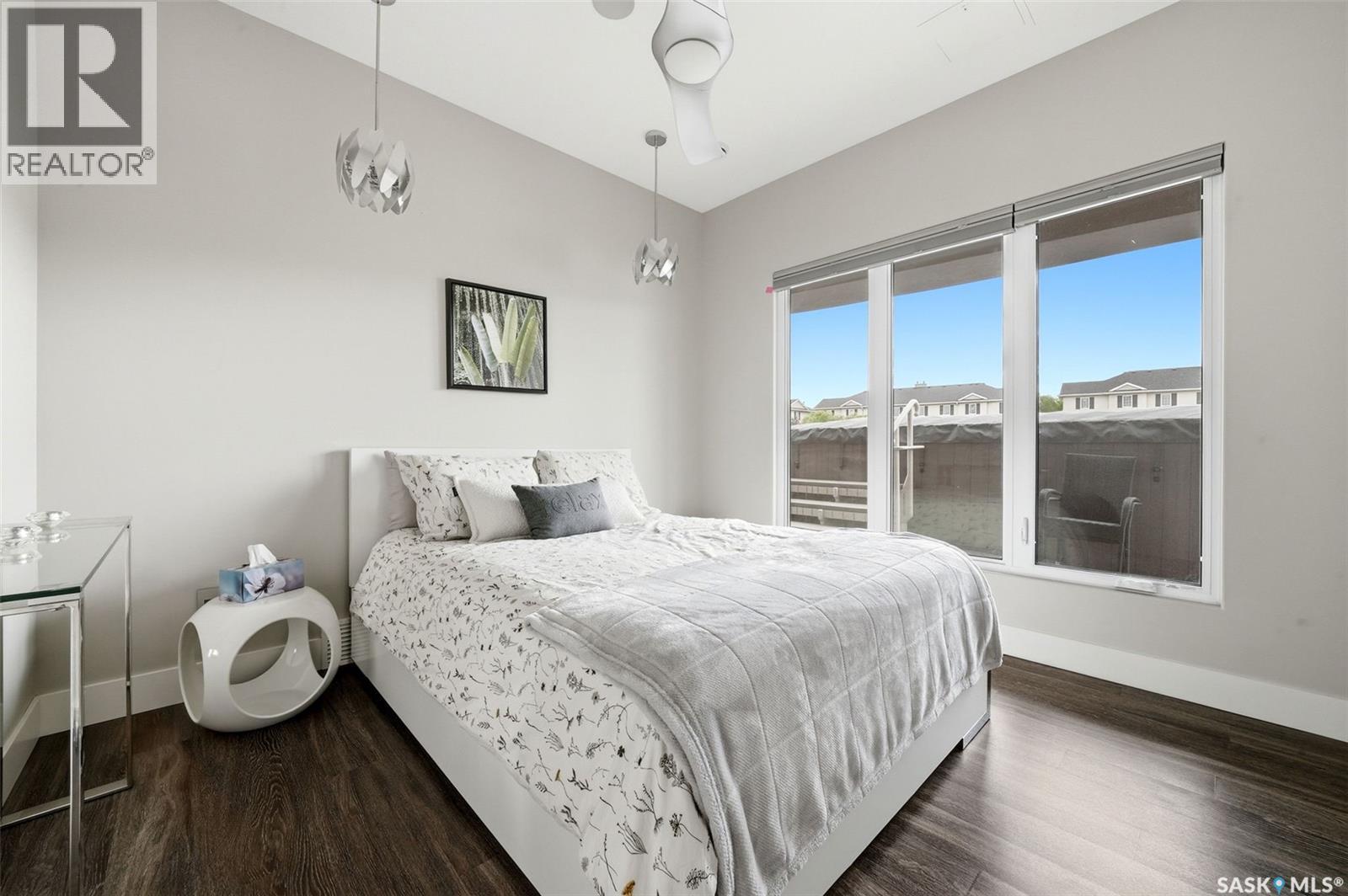 2168 Riverbend Cove, Regina, SK