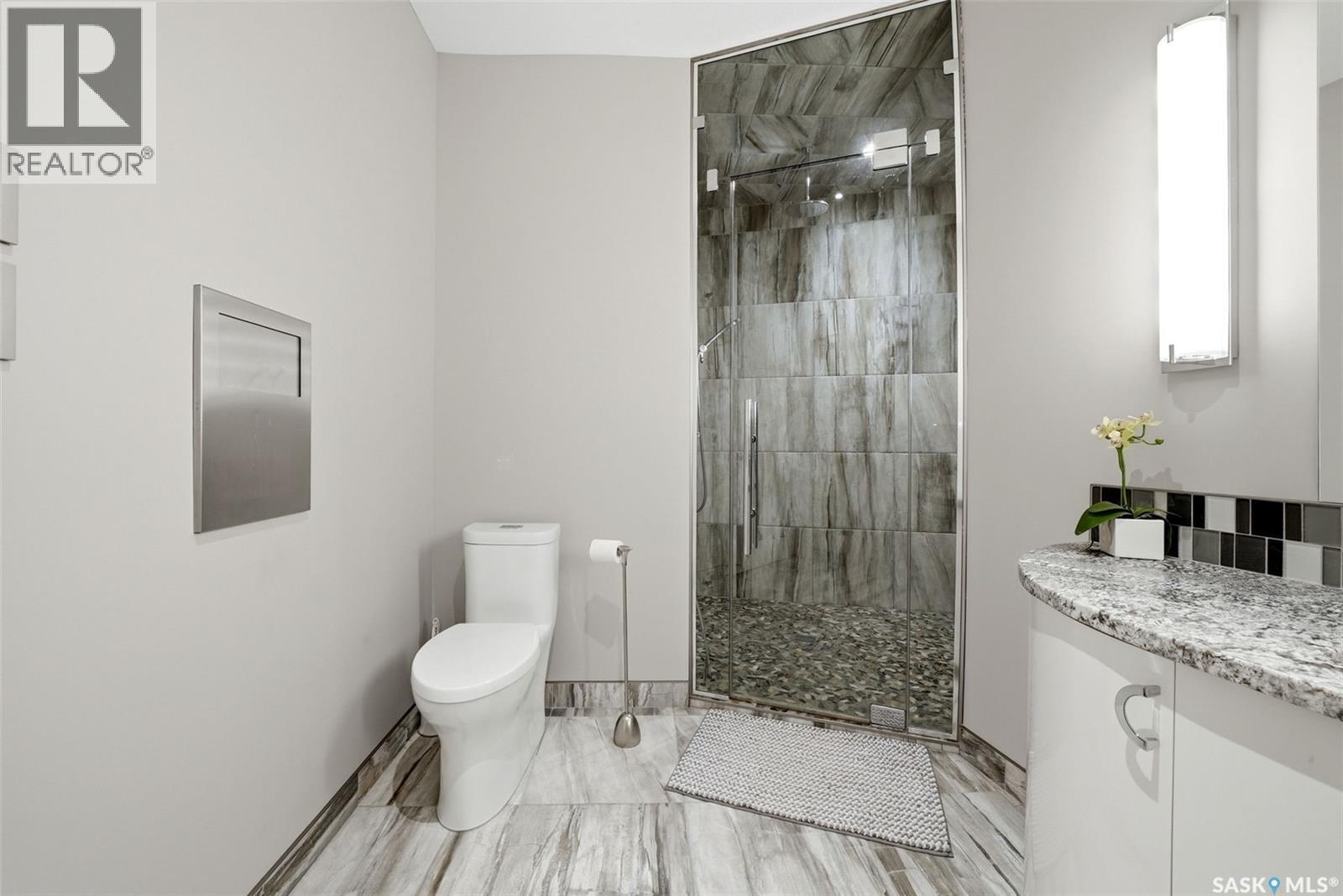 2168 Riverbend Cove, Regina, SK