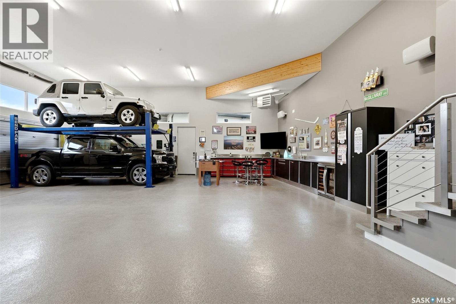 2168 Riverbend Cove, Regina, SK