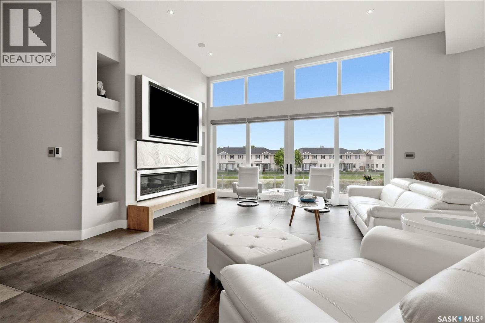2168 Riverbend Cove, Regina, SK