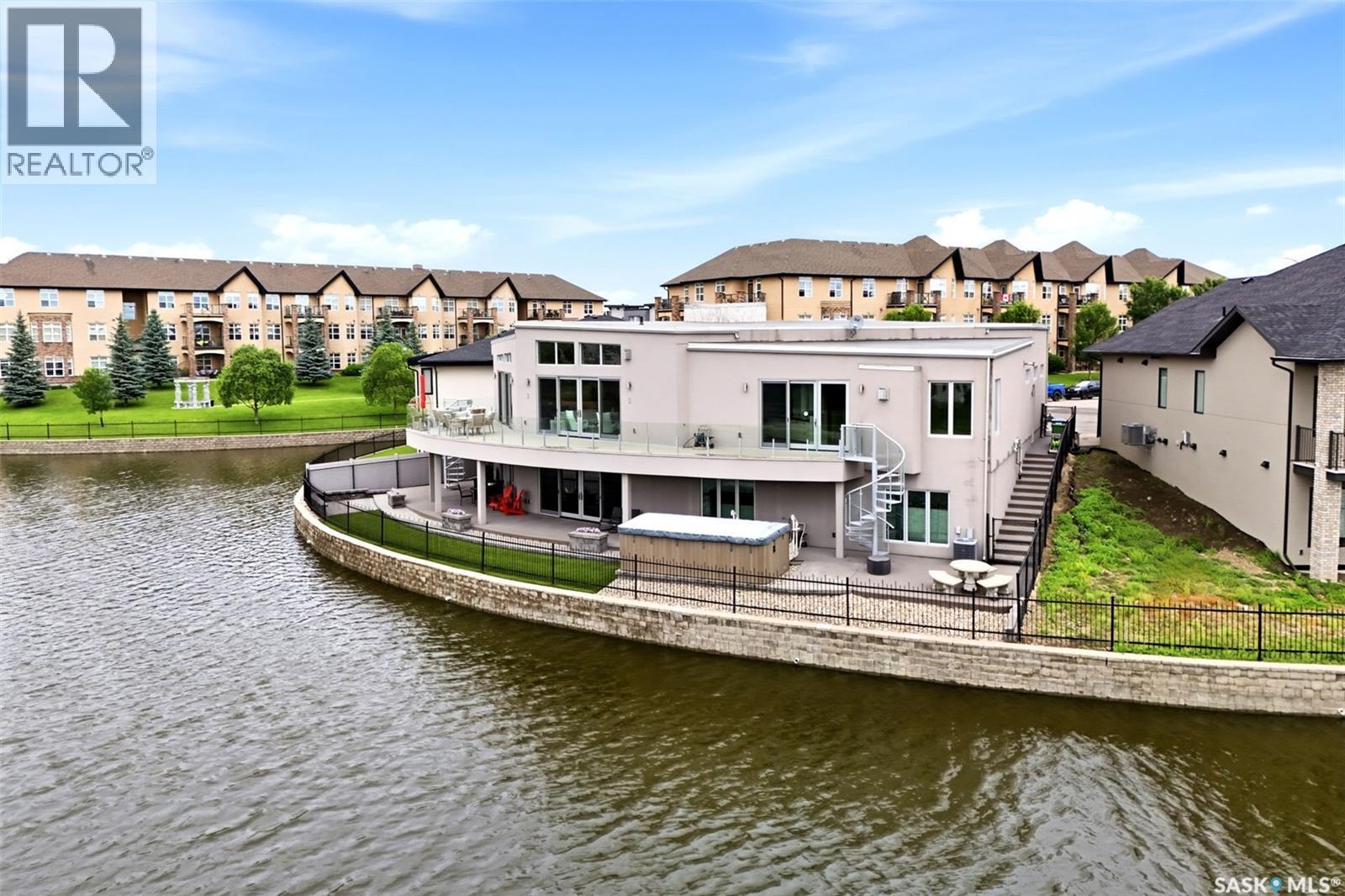 2168 Riverbend Cove, Regina, SK
