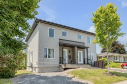 66B Rue Labelle Québec (Beauport), QC G1E 5R4