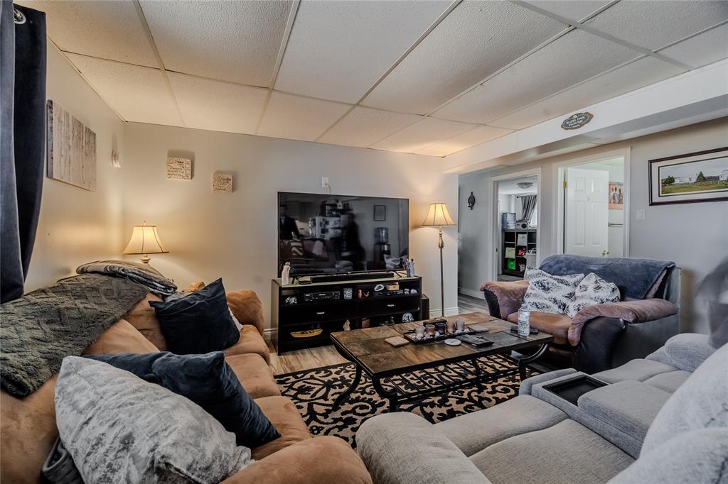 16 Mccutcheons Road, Conception Bay South, NL