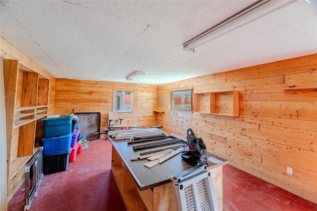 16 Mccutcheons Road, Conception Bay South, NL