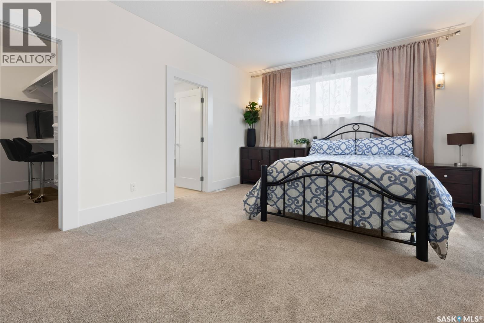 202 Glacial Shores Cove, Saskatoon, SK