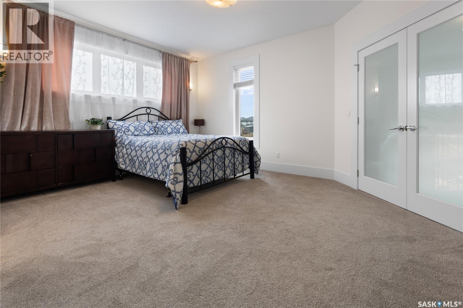 202 Glacial Shores Cove, Saskatoon, SK