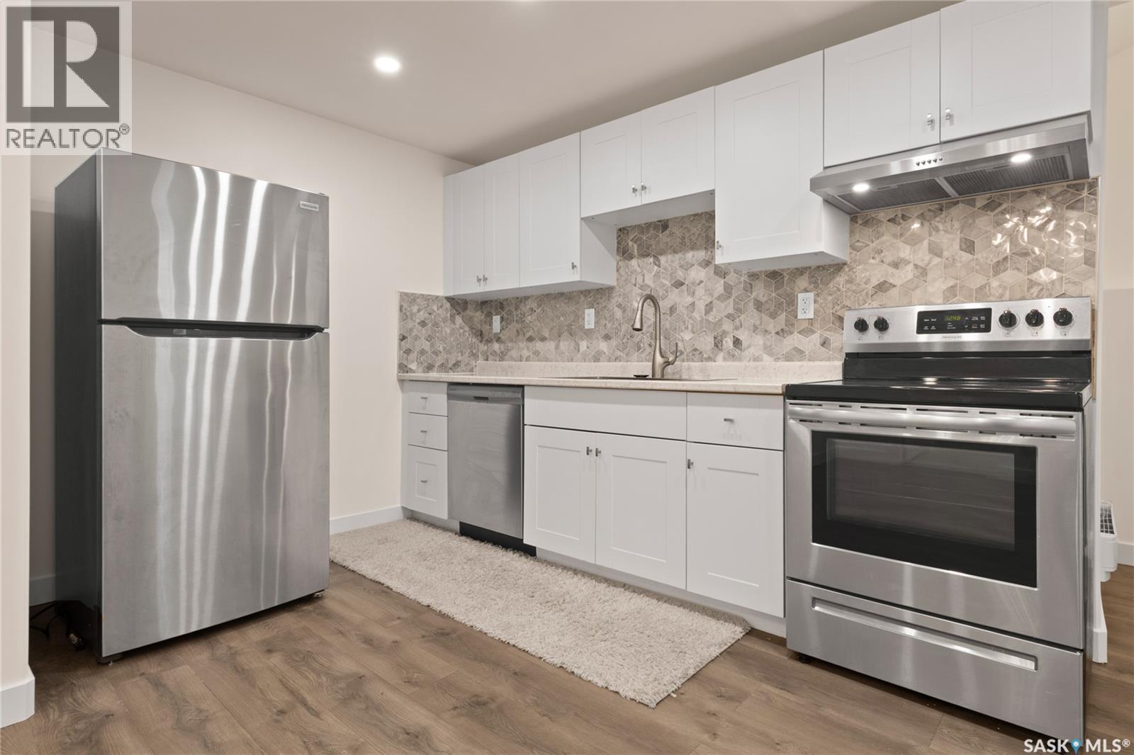 202 Glacial Shores Cove, Saskatoon, SK