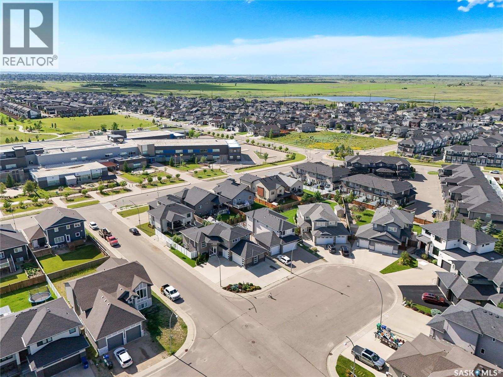 202 Glacial Shores Cove, Saskatoon, SK