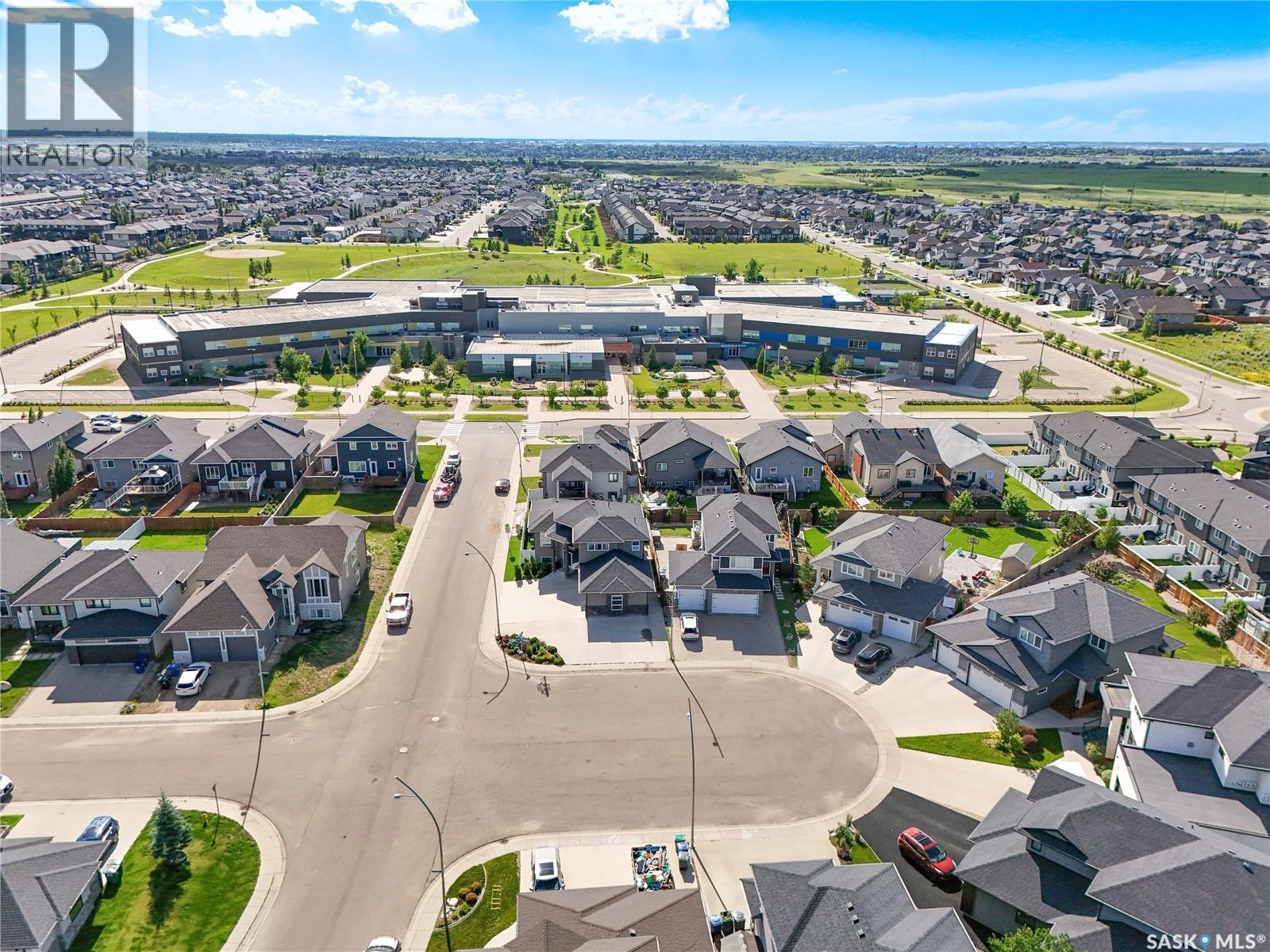 202 Glacial Shores Cove, Saskatoon, SK