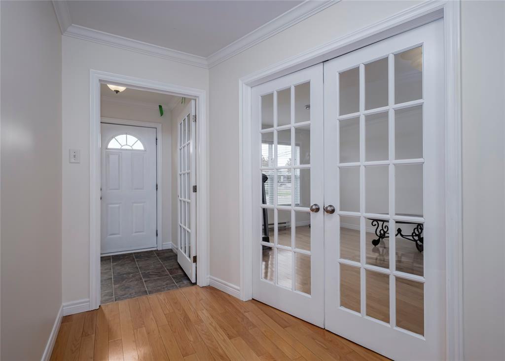 80 Shortall Street, St. John'S, NL - Indoor Photo Showing Other Room