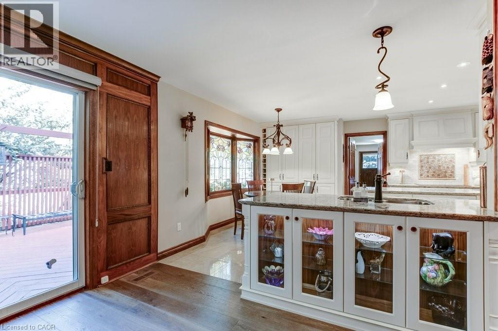 215 Briar Hill Crescent, Ancaster, ON - Indoor