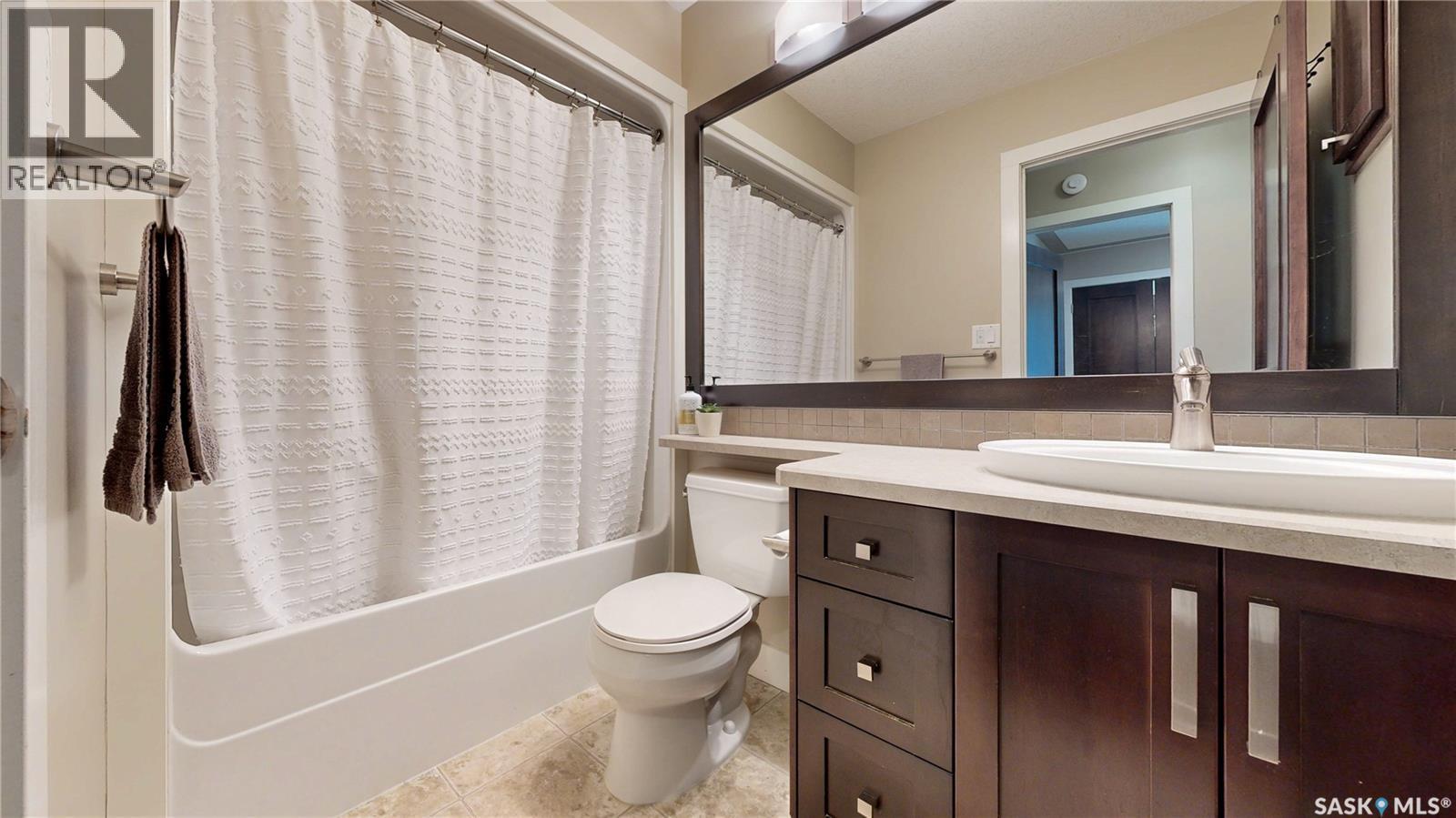 8095 Fairways West Drive, Regina, SK