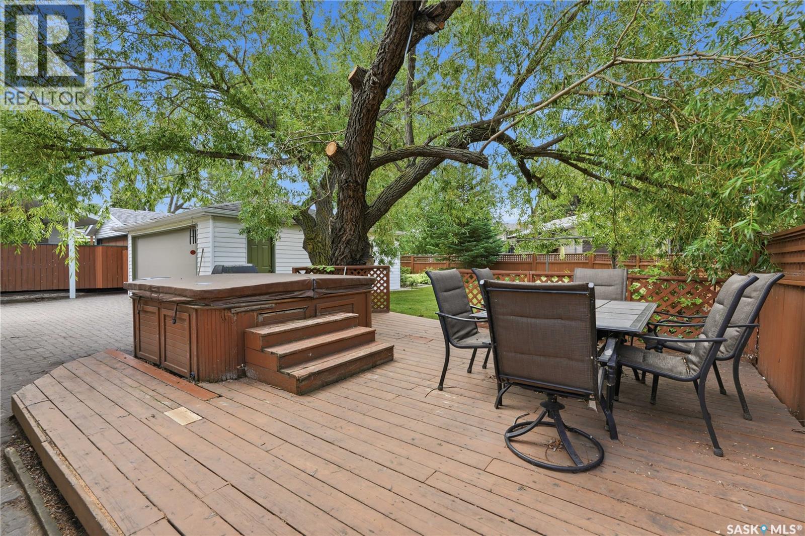 52 Tucker Crescent, Saskatoon, SK