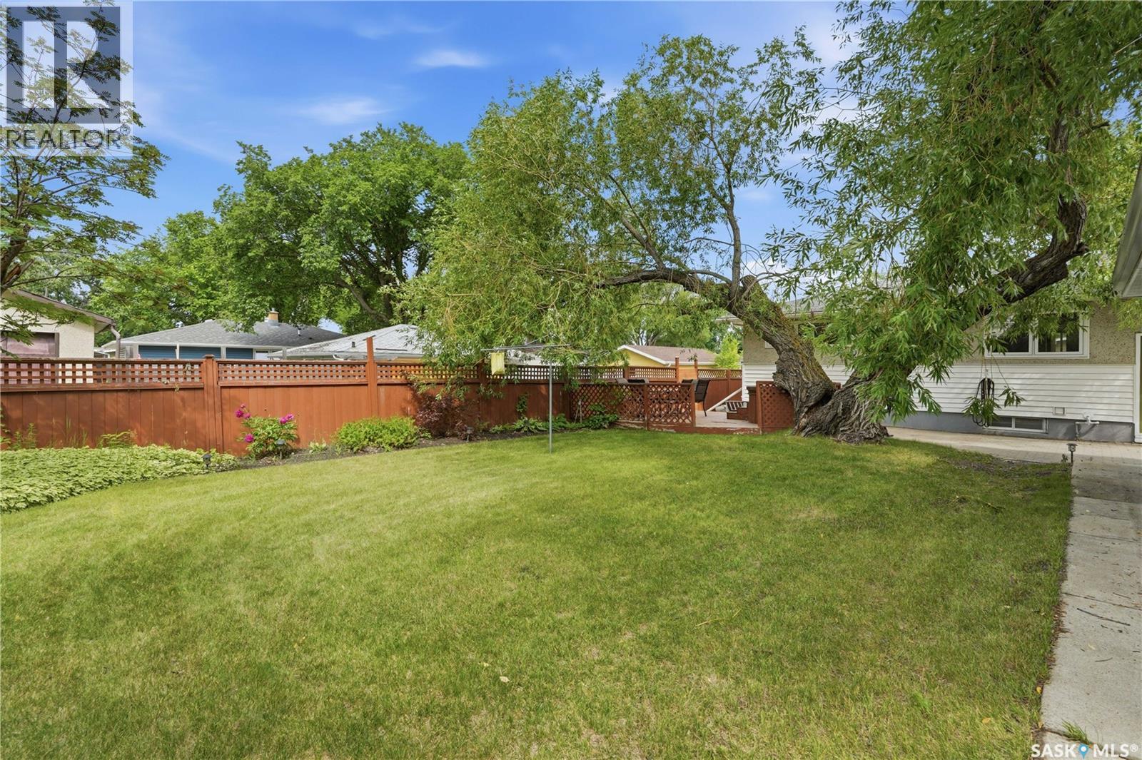 52 Tucker Crescent, Saskatoon, SK