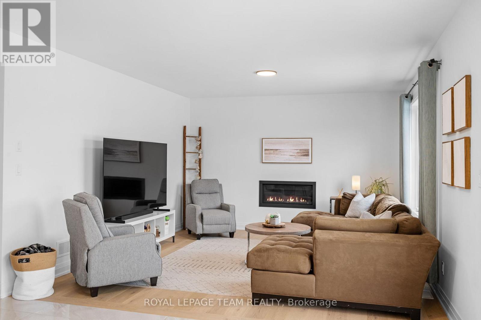 437 Fleet Canuck Private, Ottawa, ON