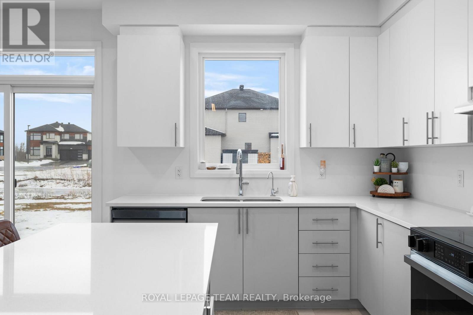 437 Fleet Canuck Private, Ottawa, ON