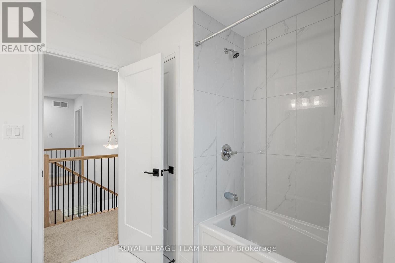 437 Fleet Canuck Private, Ottawa, ON