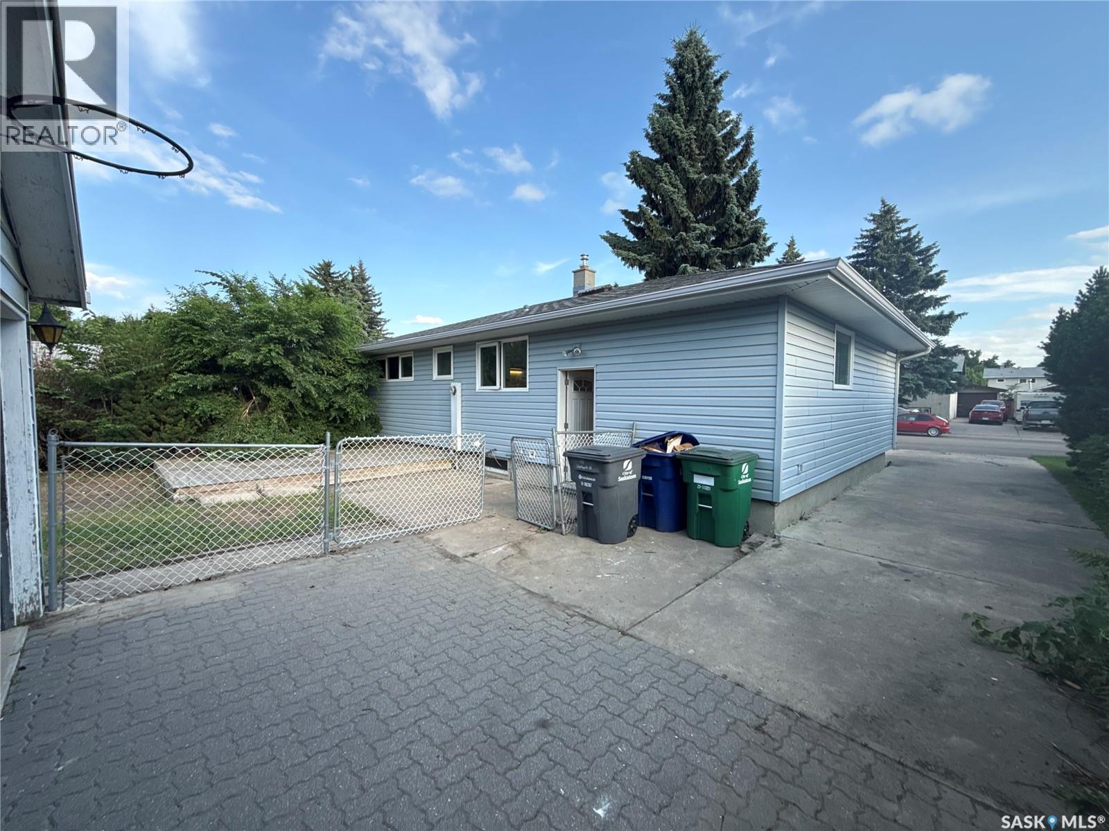 68 Wentworth Crescent, Saskatoon, SK