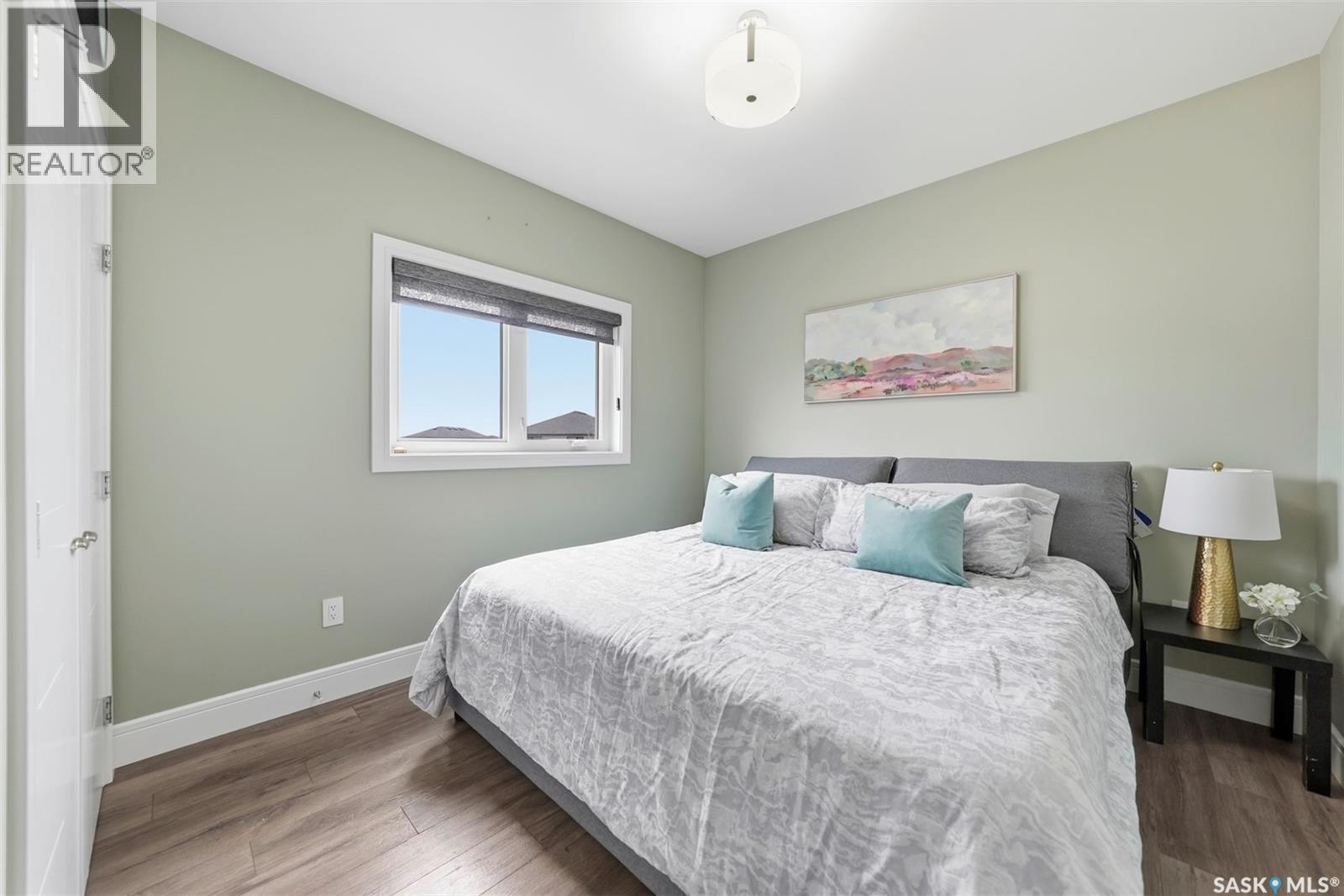 211 Burgess Bay, Saskatoon, SK