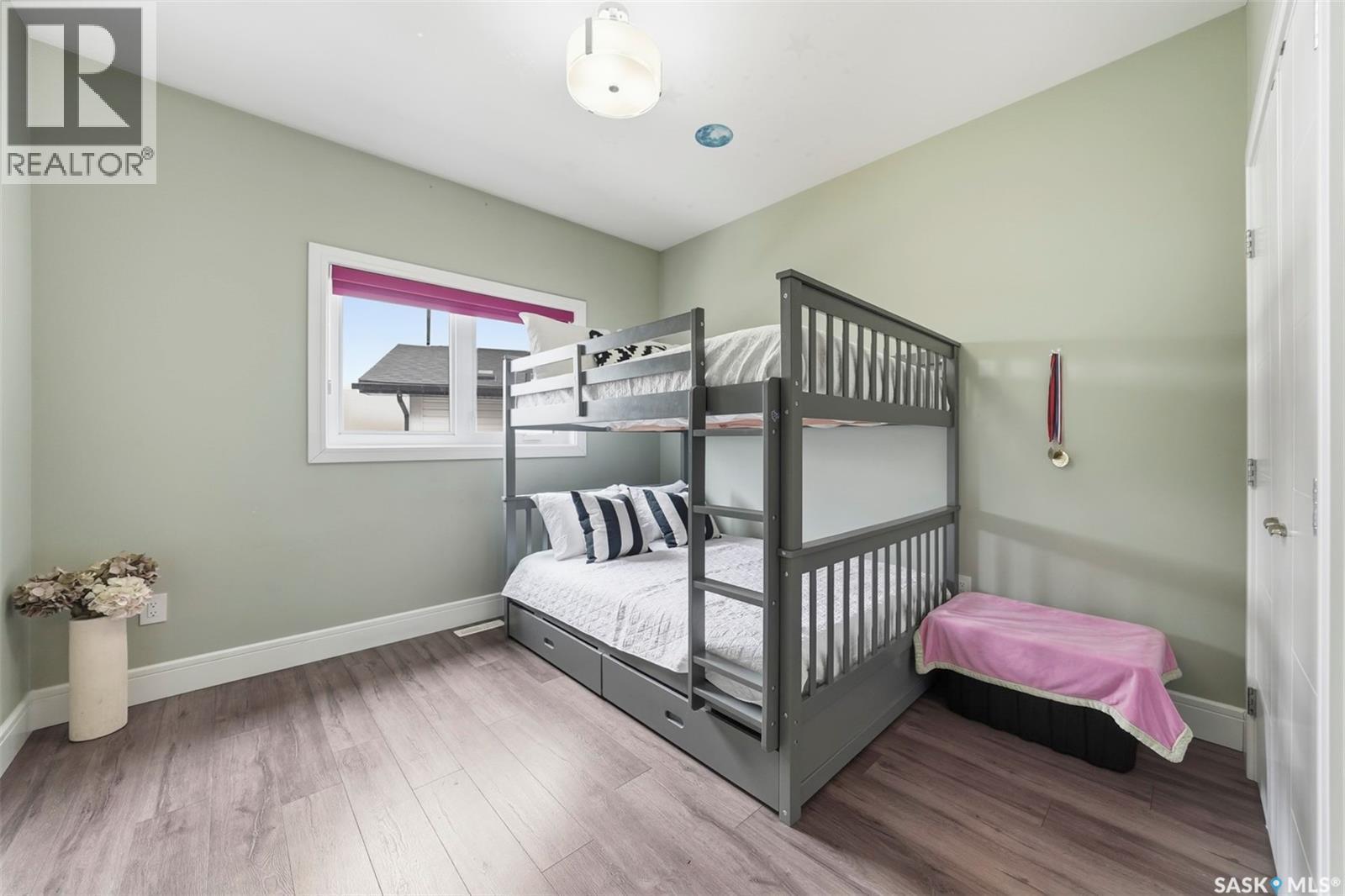 211 Burgess Bay, Saskatoon, SK