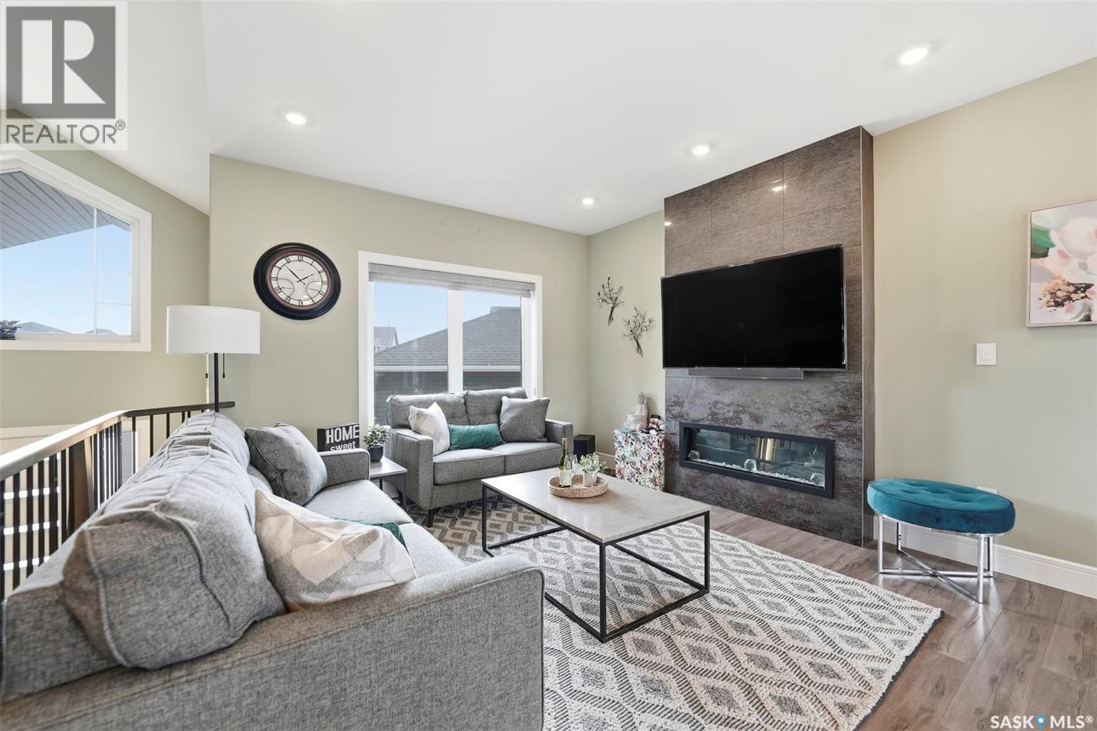 211 Burgess Bay, Saskatoon, SK