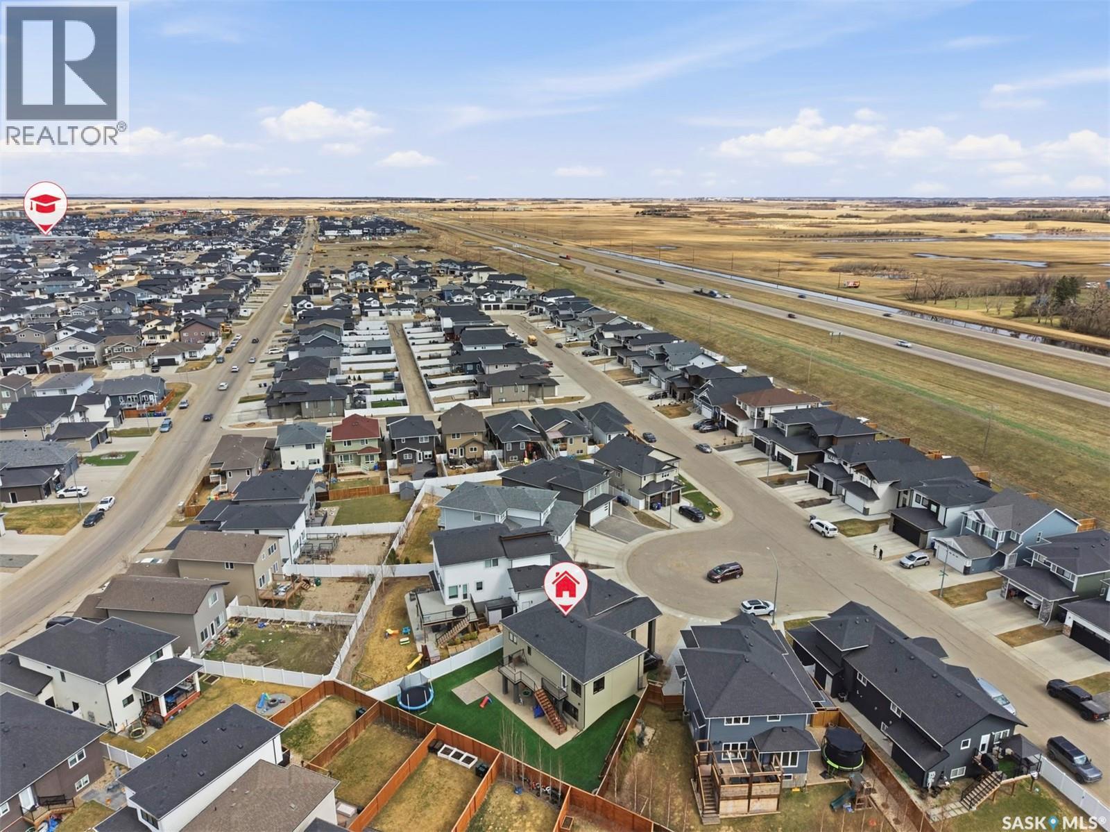 211 Burgess Bay, Saskatoon, SK