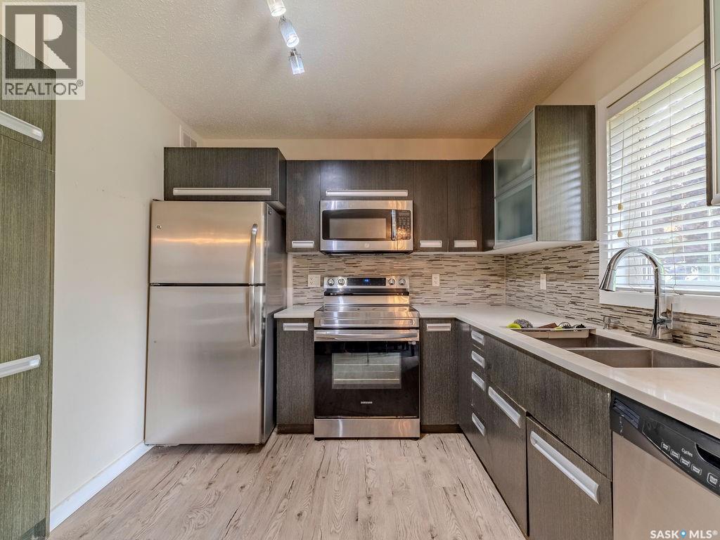 143 135 Ashworth Crescent, Saskatoon, SK