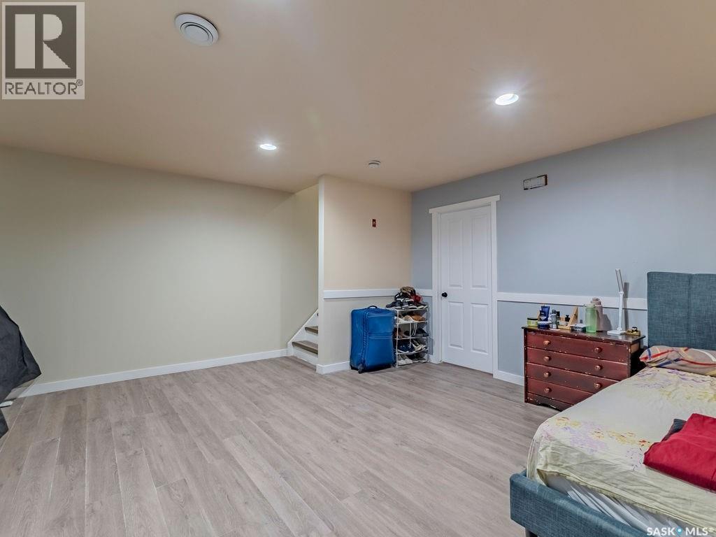 143 135 Ashworth Crescent, Saskatoon, SK