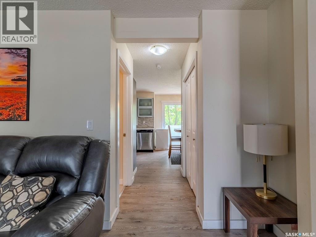143 135 Ashworth Crescent, Saskatoon, SK