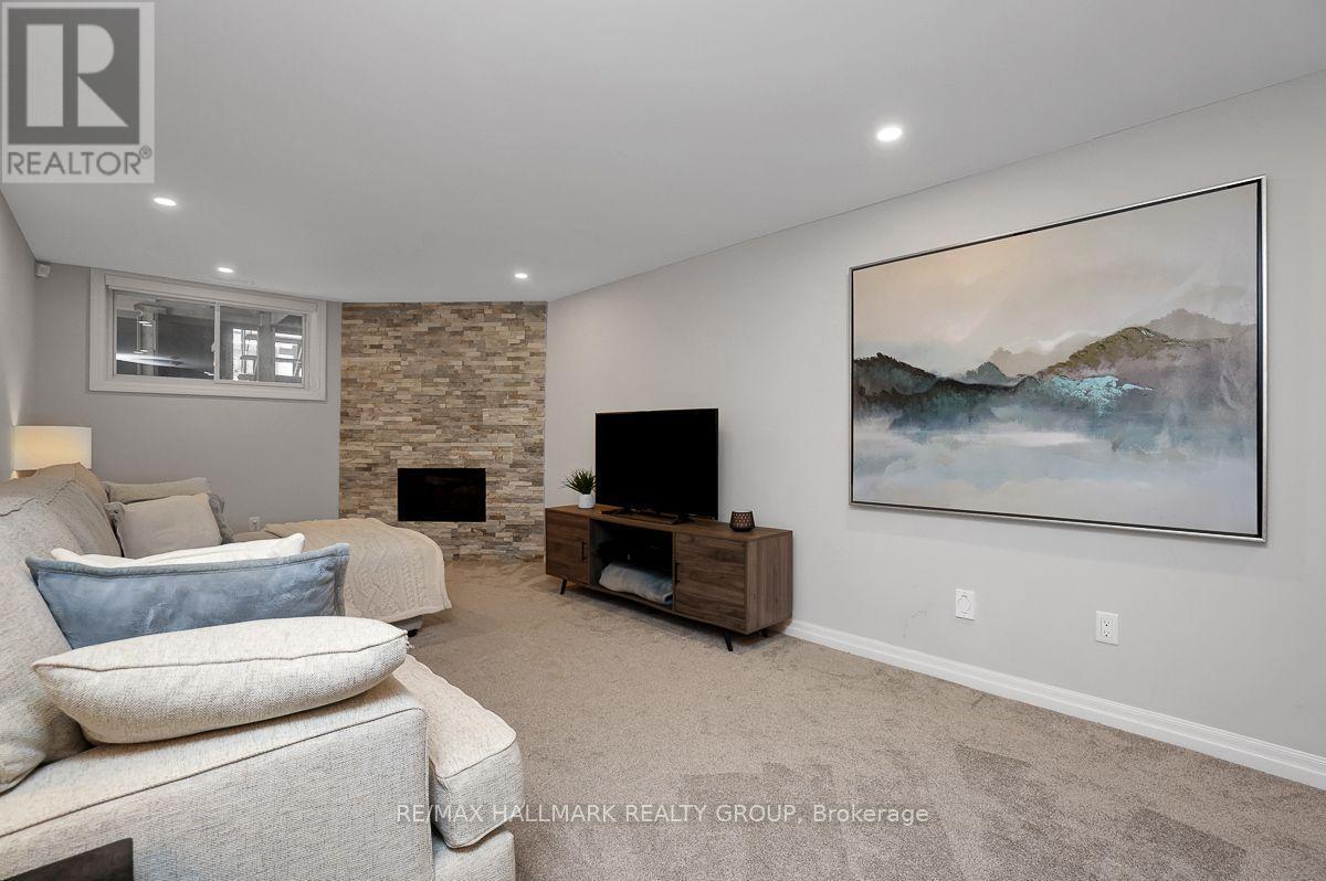 317 Lysander Place, Ottawa, ON