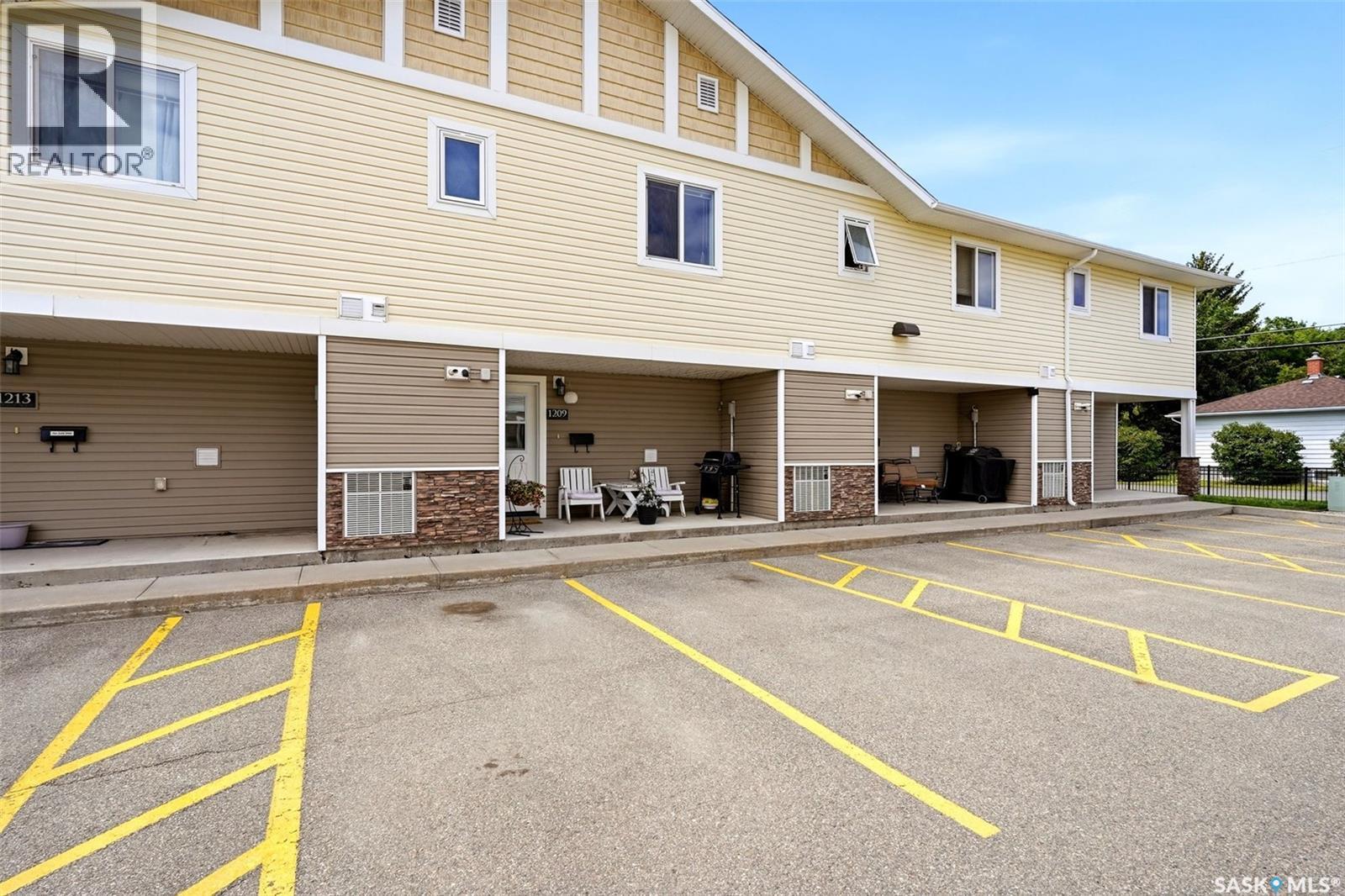 1209 Grey Street, Regina, SK