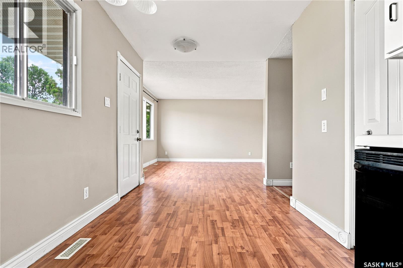 457 Meighen Crescent, Saskatoon, SK