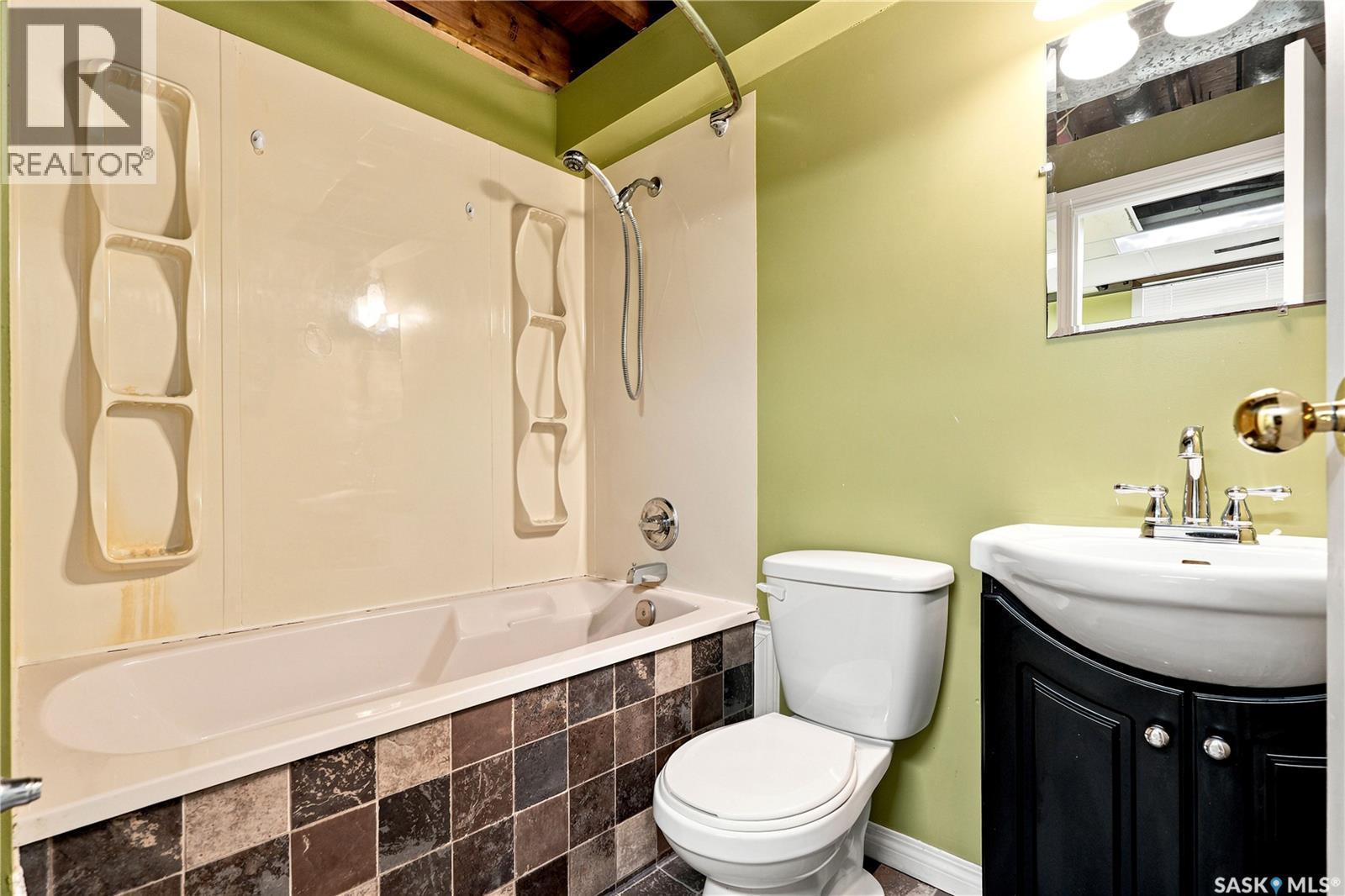 457 Meighen Crescent, Saskatoon, SK