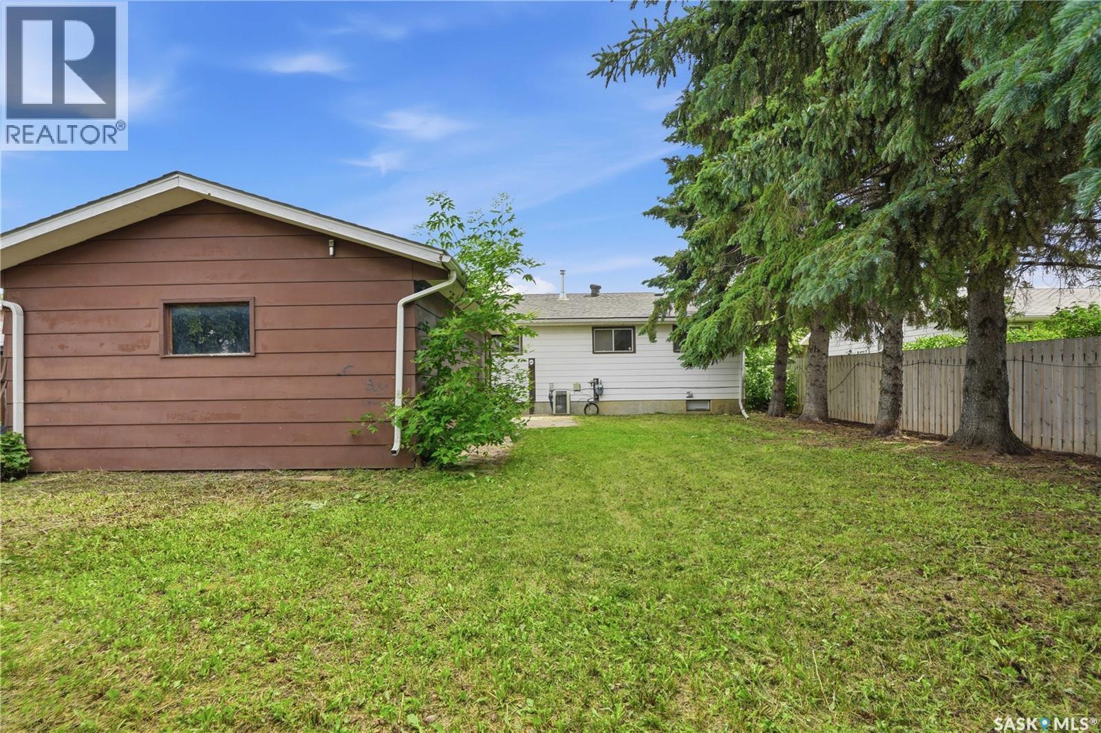 457 Meighen Crescent, Saskatoon, SK