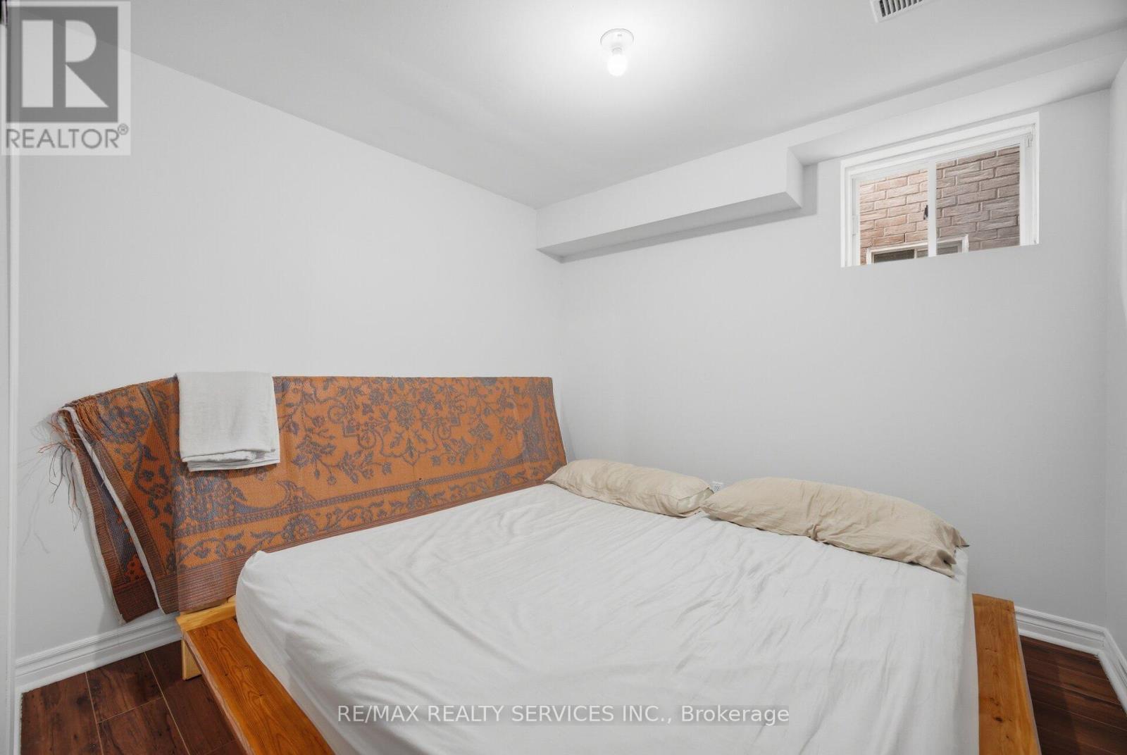 62 Sir Jacobs Crescent, Brampton, ON